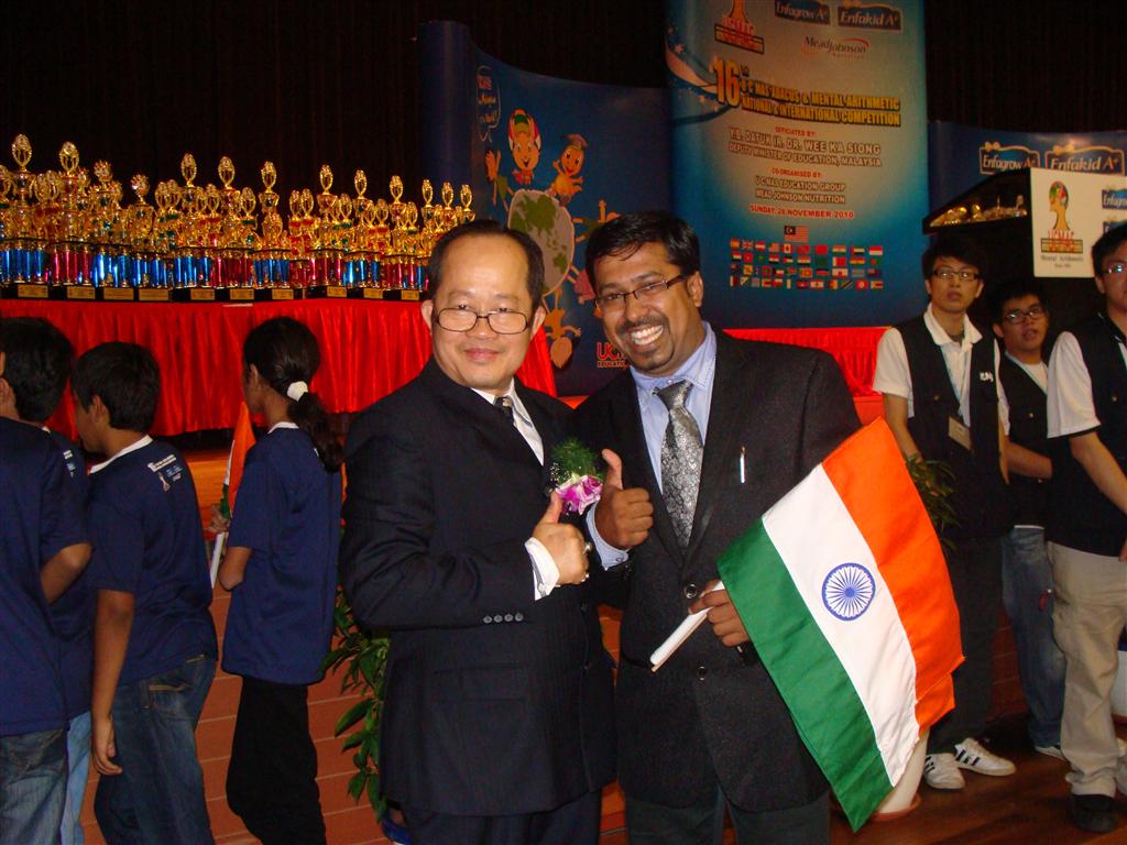 Kaushik with Prof Dr Dino Wong